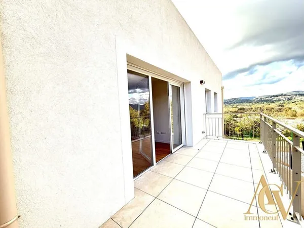 Appartement 3 pièces 65 m² 