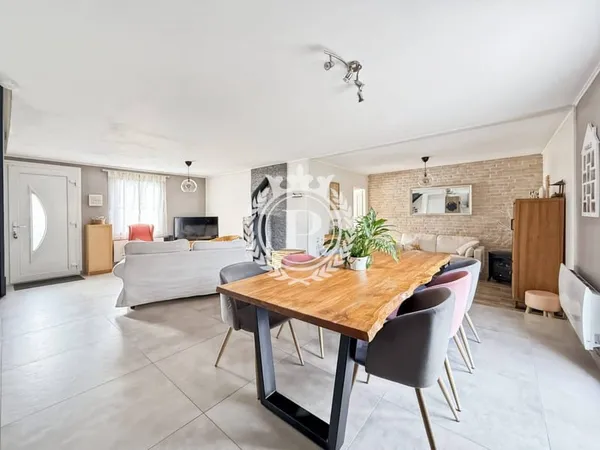 Maison 6 pièces 116 m² 