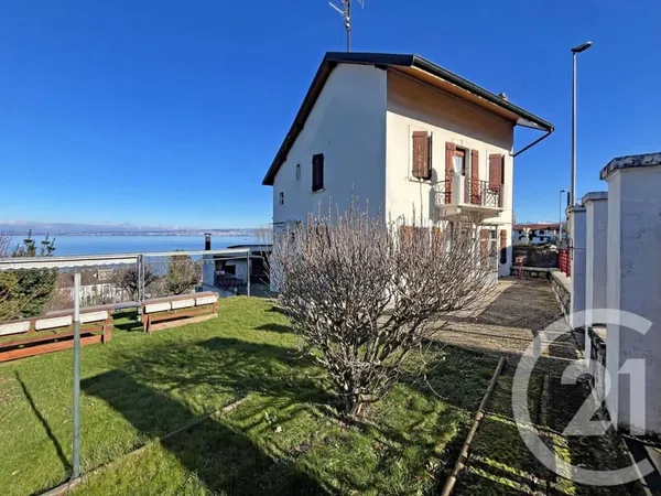 Maison 8 pièces 140 m² 