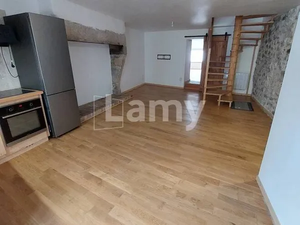 Maison 5 pièces 140 m² 