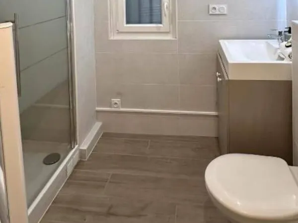 Studio 1 pièce 26 m² 