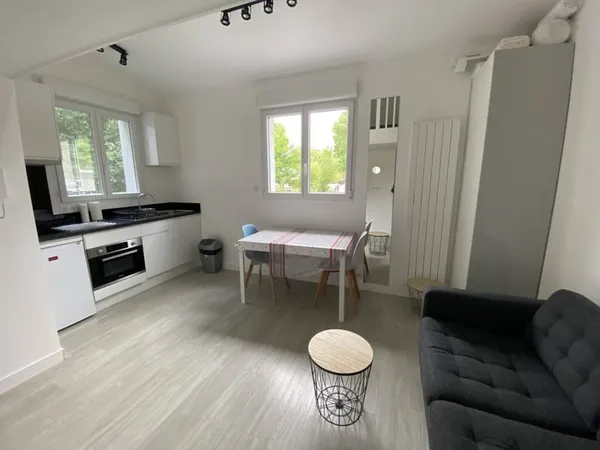 Appartement 1 pièce 17 m² 