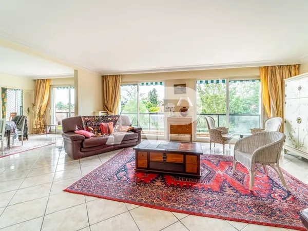 Appartement 4 pièces 113 m² 