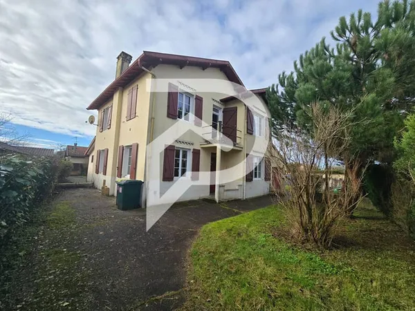 Maison 6 pièces 153 m² 