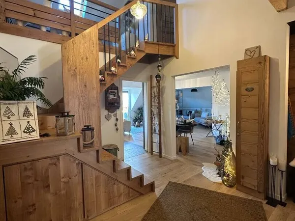 Duplex 6 pièces 135 m² 