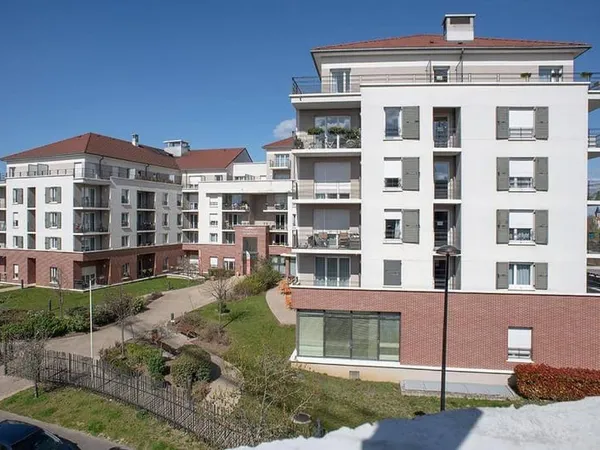 Studio 1 pièce 32 m² 