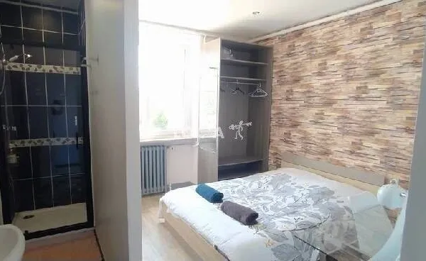 Studio 1 pièce 13 m² 