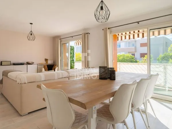 Appartement 5 pièces 90 m² 