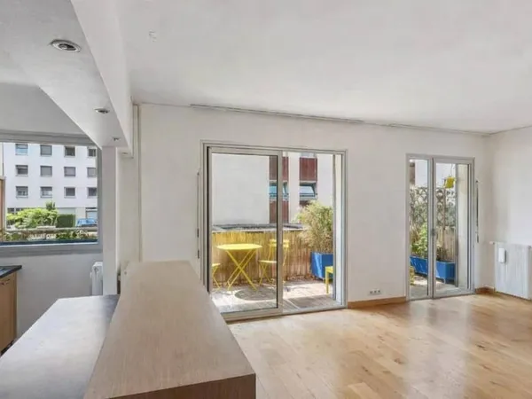 Appartement 2 pièces 60 m² 