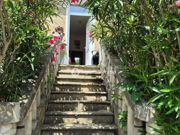 Appartement 3 pièces 75 m² 