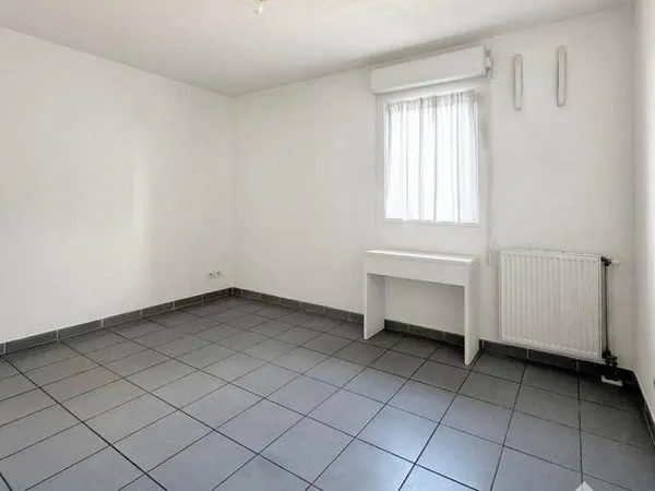 Studio 1 pièce 19 m² 