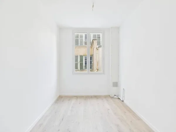 Appartement 1 pièce 10 m² 