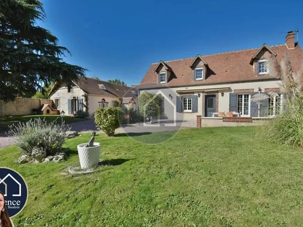 Maison 14 pièces 449 m² 