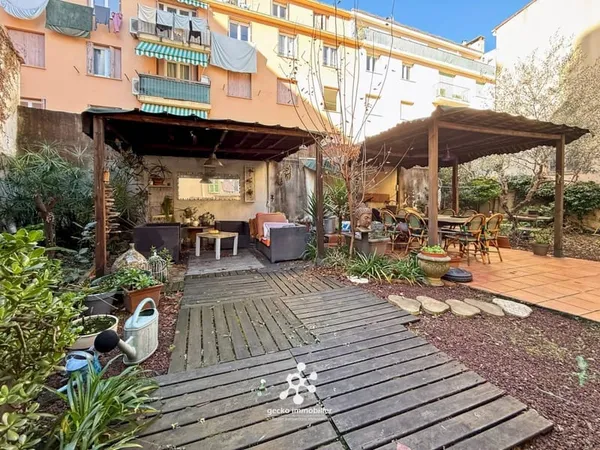 Appartement 4 pièces 99 m² 