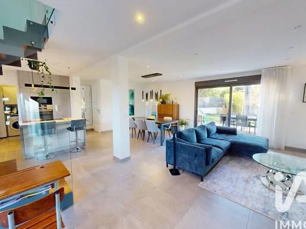 Maison 6 pièces 120 m²
