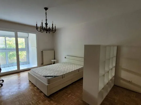 Appartement 1 pièce 75 m² 