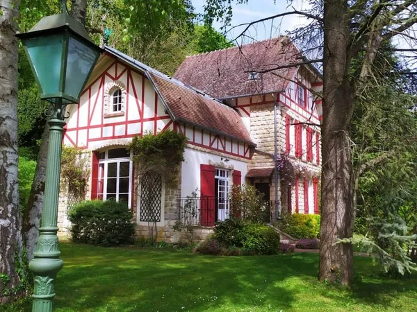 Maison 8 pièces 220 m² 