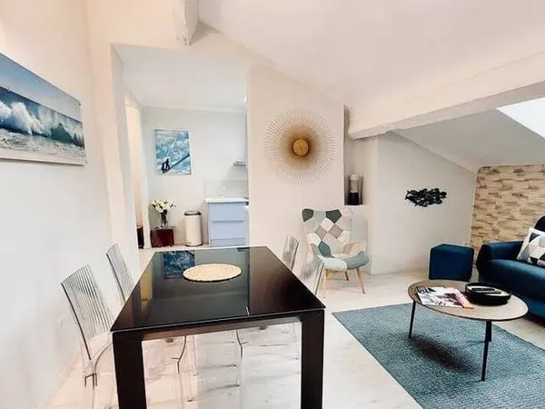 Appartement 3 pièces 53 m² 