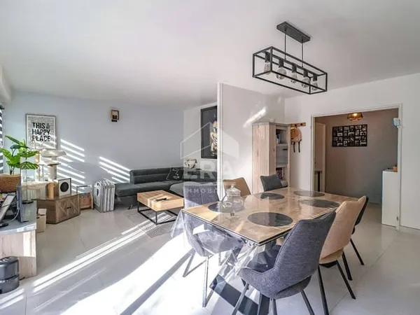 Appartement 5 pièces 94 m² 