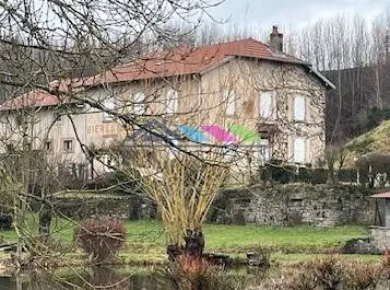 Maison 9 pièces 280 m² 