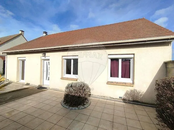 Maison de plain-pied 4 pièces 79 m² 