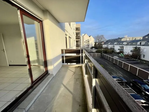 Studio 1 pièce 24 m² 