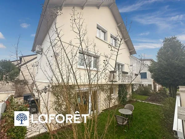 Maison 7 pièces 164 m² 