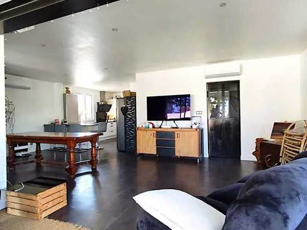 Maison 4 pièces 143 m²