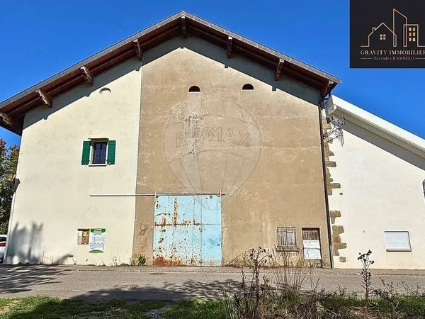Maison 1 pièce 108 m² 