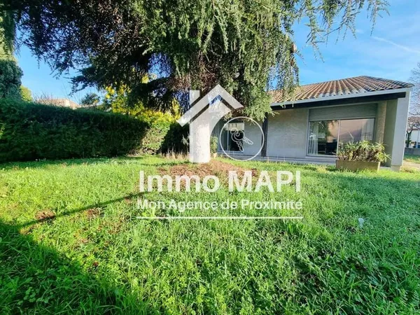 Maison de plain-pied 4 pièces 100 m² 