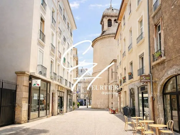 Appartement 4 pièces 99 m² 