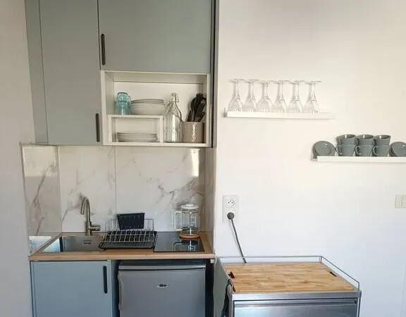 Studio 1 pièce 15 m² 
