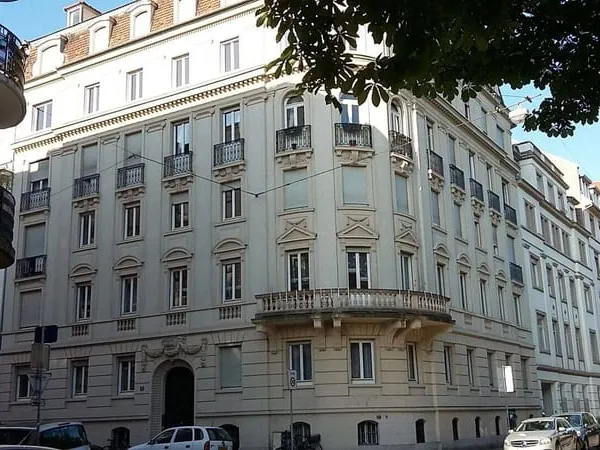 Appartement 5 pièces 136 m² 