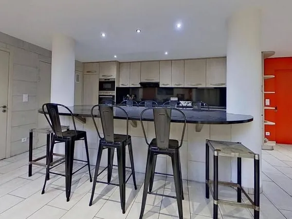 Duplex 6 pièces 124 m² 