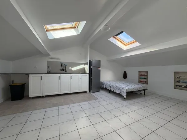 Studio 2 pièces 30 m² 
