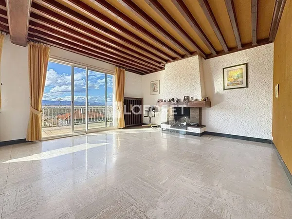 Maison 5 pièces 143 m² 