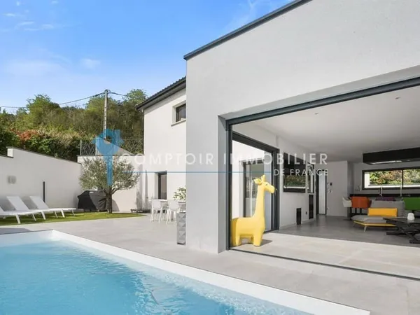 Maison 5 pièces 120 m² 