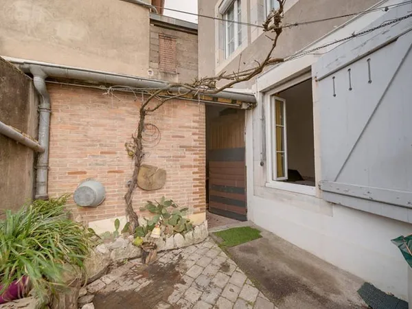Appartement 3 pièces 84 m² 