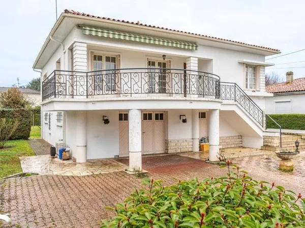 Maison 4 pièces 163 m² 