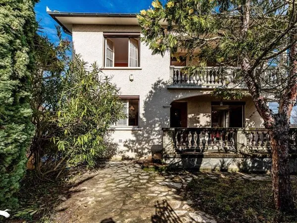 Maison 6 pièces 160 m² 