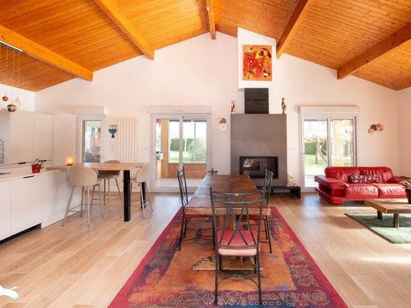 Maison 6 pièces 162 m² 