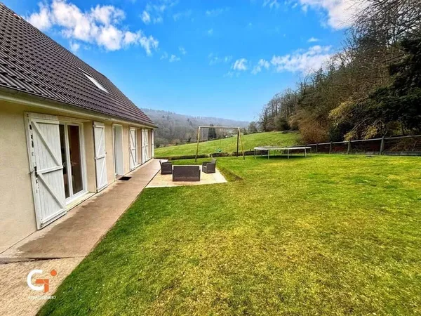 Maison 8 pièces 125 m² 