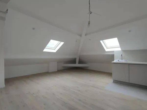 Appartement 1 pièce 13 m² 
