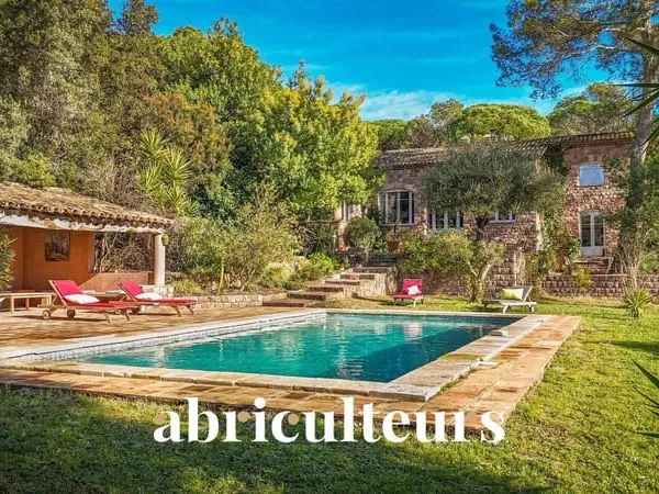 Maison 8 pièces 59 m² 