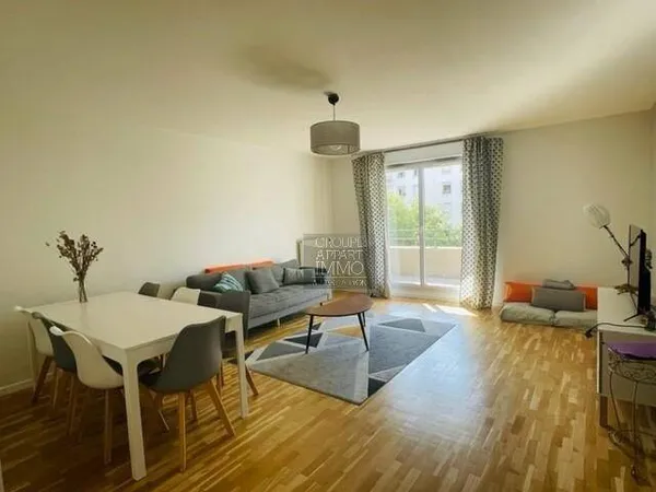 Appartement 4 pièces 92 m² 