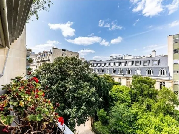 Appartement 5 pièces 130 m² 