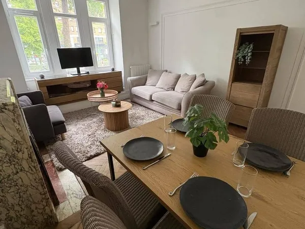 Appartement 6 pièces 100 m² 