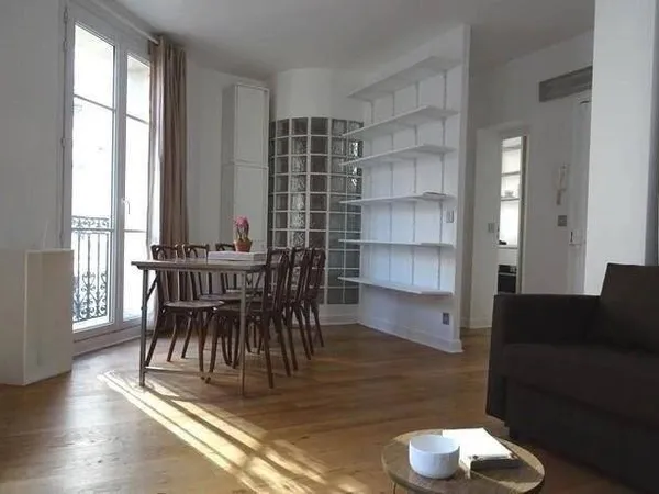 Appartement 1 pièce 27 m² 