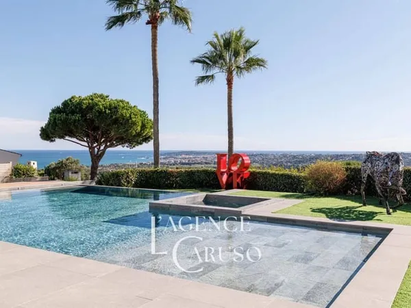 Maison de plain-pied 12 pièces 397 m² 