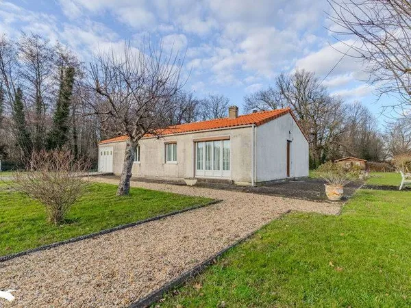 Maison de plain-pied 4 pièces 83 m² 